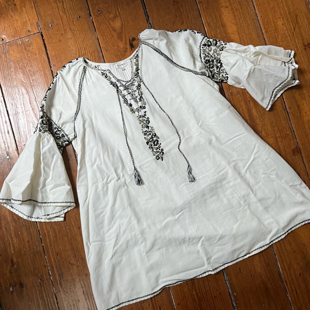 Sumo embroidered casual dress size 6